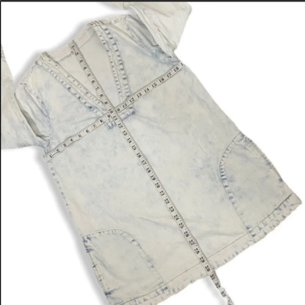 Free People acid wash denim tunic/mini dress - Picture 6 of 7